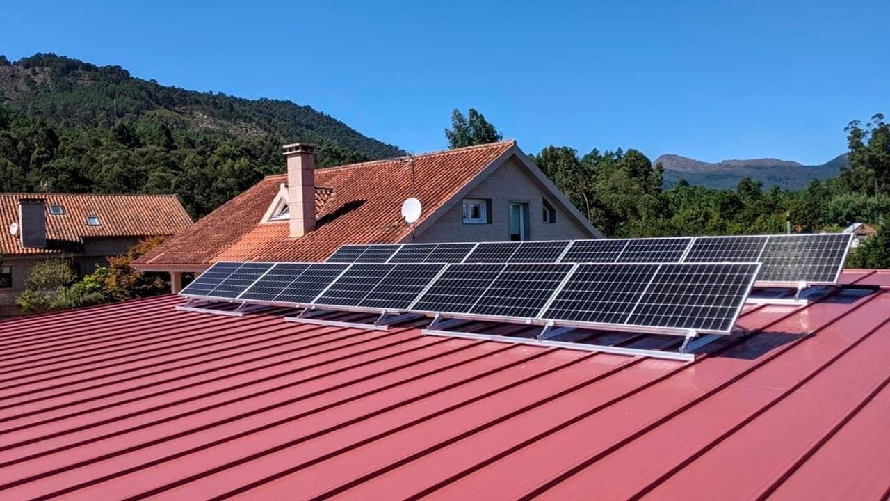 ¿Cuáles son los beneficios de la energía solar fotovoltaica? - Imagen 2